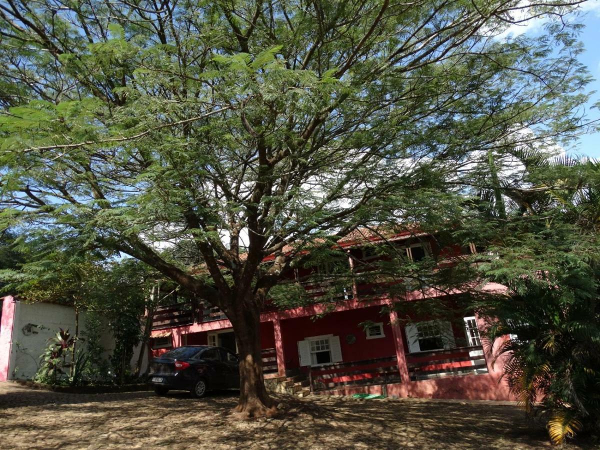 Pousada Cortina De Folhas Tiradentes Buitenkant foto